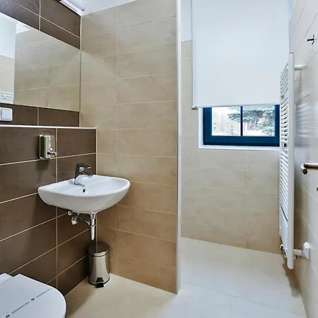 Al Capone Mnisek Πανσιόν Mníšek pod Brdy